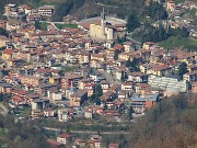 60 Maxi zoom sul centro di Zogno con la Chiesa di San Lorenzo